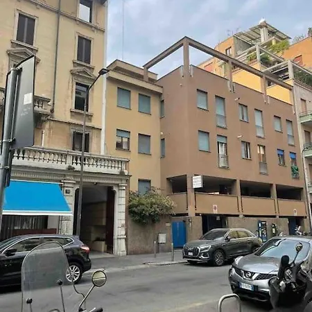Bijou In Marghera District * Milano